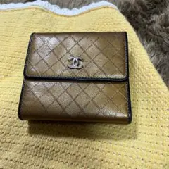 CHANEL三つ折り財布