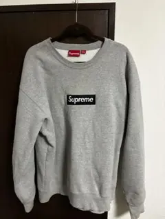 Supreme グレー トレーナー ボックスロゴ - メルカリ