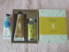 【新品•未使用】ロクシタン　ハンドケアギフト♡ハンドクリーム