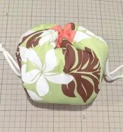 ハワイアン小物　やや大きめふわふわ巾着