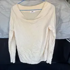 ユニクロ　トップス 。！。　！