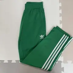 adidas グリーン トラックパンツ　ジャージ　s