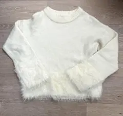 ナチュラルビューティーベーシック　長袖ニット