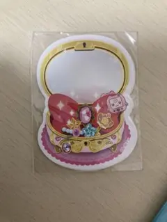 たまごっちp's ピース たまデコピアス サンリオ 手帳2枚付き - メルカリ