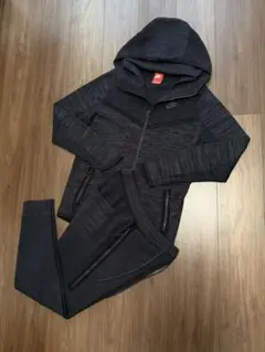 NIKE テックフリース ブラック セットアップ 黒タグ メンズM ブラック テックフリース セットアップ 黒タグ 廃盤