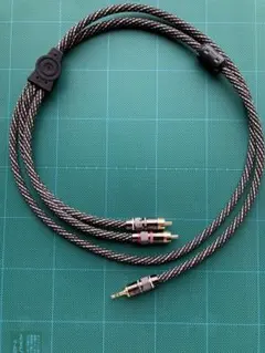 オーディオケーブル 3.5mmプラグ RCA 1.5m