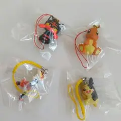美品　ポケモン／ ストラップセット 4種　キーフォルダー（カプセルトイ）