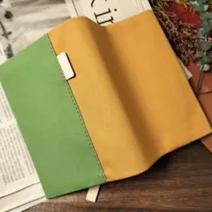 【文庫本サイズ】ブックカバー　帆布　グリーン×マスタードイエロー(タグ　ヌメ革)