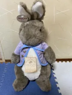 ファミリア ピーターラビット　ぬいぐるみ