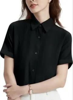 【S〜Mサイズ相当】ブラック　シャツ　オフィスカジュアル　シンプル