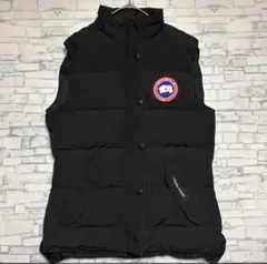 Canada Goose ブラック ダウンベスト