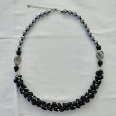 ハンドメイドブラック・シルバー ビーズネックレス