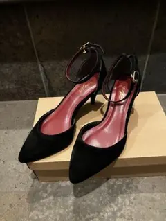 黒スエードアンクルストラップサンダル 試着のみ　SESTO