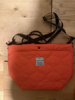 Item thumbnail for item ff9865e9-2a73-49c8-a720-c9e636addec9