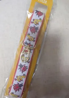 【FEILER】旗艦店限定ハンカチ＆レピヤンリボンショルダーストラップホワイト FEILER】旗艦店限定ハンカチ＆レピヤンリボンショルダーストラップ