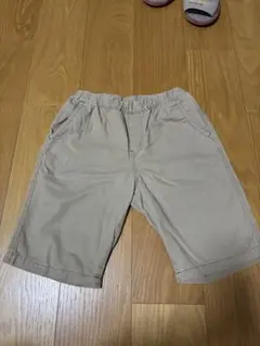 ユニクロ ショートパンツ 150 ベージュ