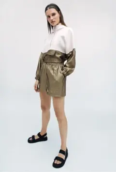 ZARA セットアップ　ジャージ　ショートパンツ　ゴールド