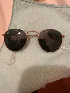 Ray-Ban ゴールドラウンドサングラス