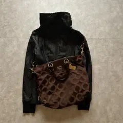 Item thumbnail for item a3364972-edff-4ce8-ad28-c6267046ebd0