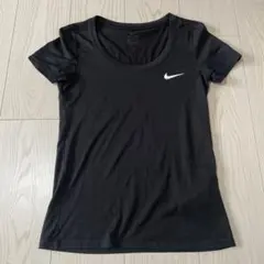 Nike DRI-FIT ブラック 半袖Tシャツ