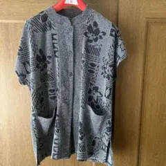 チュニック　　前開き　花柄　M〜L