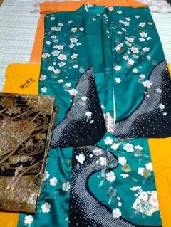 振袖＋帯セット（グリーン 桜花模様）