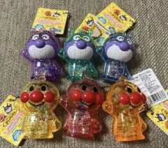 【新品タグ付】それいけ!アンパンマンシャカシャカクリアキーホルダー