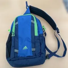 《adidas》ワンショルダーボディバッグ