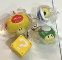 ユニバ ヨッシーのたまご 光るキーホルダー スーパーマリオブラザーズ