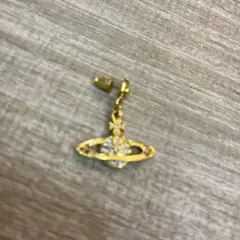vivinnewestwoodピアス（片耳だけ）