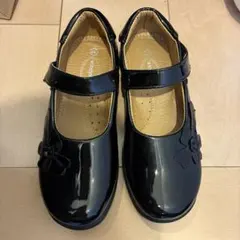 【3月15日削除予定】21cm 黒いフラワー装飾フォーマルシューズ　お値下げ中