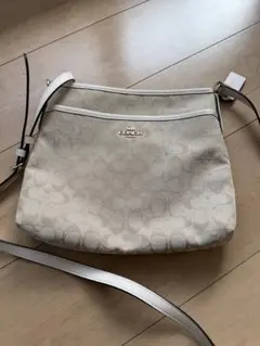 COACH ショルダーバッグ ベージュ