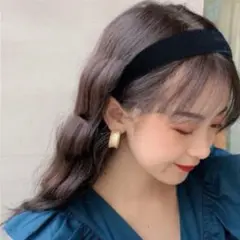 カチューシャ ヘアバンド ベロア 簡単 お洒落 お呼ばれ ヘア 髪 ロング ボブ