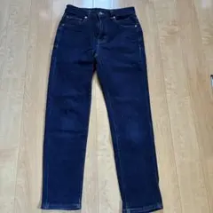 GU ダークブルー ストレートデニム