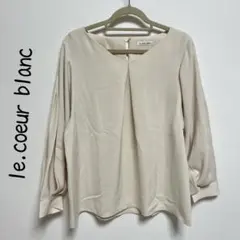 le.coeur blanc タックフレアブラウスのサムネイル