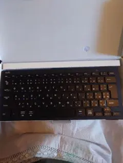 Bluetoothキーボード 薄型のサムネイル