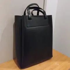 TOPKAPI EFOLE フェイクレザー縦型トートバッグ ブラック