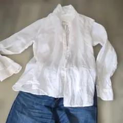 無印良品　リネン ホワイト 長袖シャツ ボタン付き