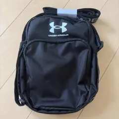 UNDER ARMOUR ブラック ショルダーバッグのサムネイル