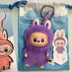 ラブブ アルファベット ぬいぐるみペンダント T イニシャル