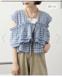 【w closet】マルチWAYフリルブラウスのサムネイル