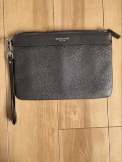 MICHAEL KORS 黒 ブラック　クラッチバッグ
