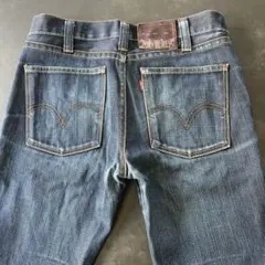 Levi's ストレートプレミアムビンテージ感ローライズデニム 赤いタブ付き