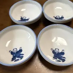 昭和レトロ⭐︎青い服の子供絵柄の皿 4個セット