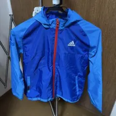 adidas キッズ ウィンドブレーカー 130cm 青　フード取り外し可のサムネイル
