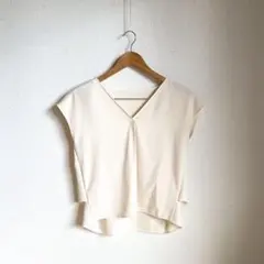 PLST プラステ ポリエステル2WAYストレッチ Vネック ブラウスのサムネイル