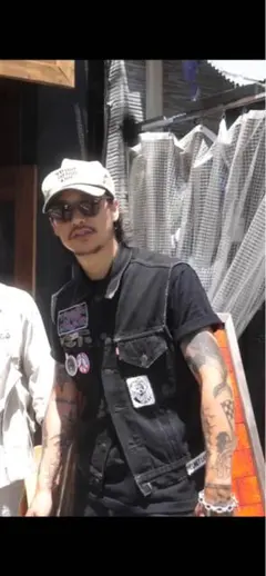 ヴィンテージ PLAYBOY プレイボーイL本革 レザーベスト ブラック山田蓮 2026年最新】山田蓮 ベストの人気アイテム - メルカリ