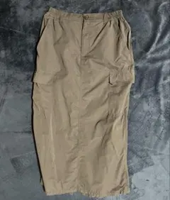 GU グレー リサイクルナイロン カーゴロングスカート トレンド　Lサイズ