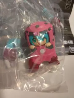 初音ミク×ズゴック（シャア専用）未開封　ガンダム　ガシャポン