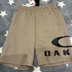 OAKLEY ベージュ ショートパンツのサムネイル